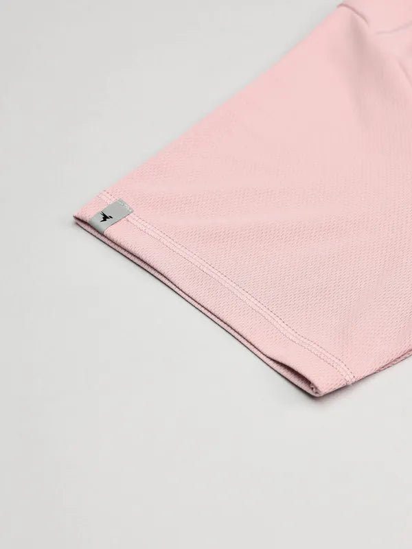 Men Solid Slim Fit Crew Neck T-shirt with TECHNO COOL+ Sky (The color can be slightly different) Light pink