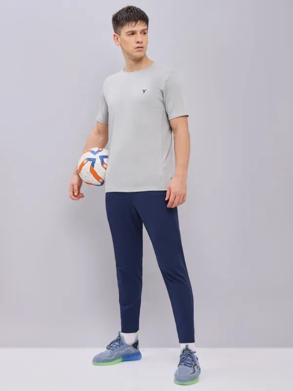 Men Solid Slim Fit Crew Neck T-shirt with TECHNO COOL+ Sky (The color can be slightly different) Light grey