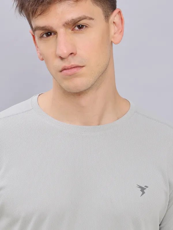Men Solid Slim Fit Crew Neck T-shirt with TECHNO COOL+ Sky (The color can be slightly different) Light grey