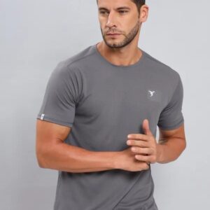 Men Solid Slim Fit Crew Neck T-shirt with TECHNO COOL+ Sky (The color can be slightly different)